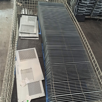 Fabricación de placas metálicas duraderas Económicas y robustas