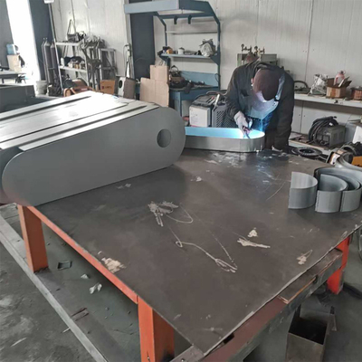 Caja eléctrica de lámina de metal de montaje de superficie con recubrimiento en polvo y forma rectangular