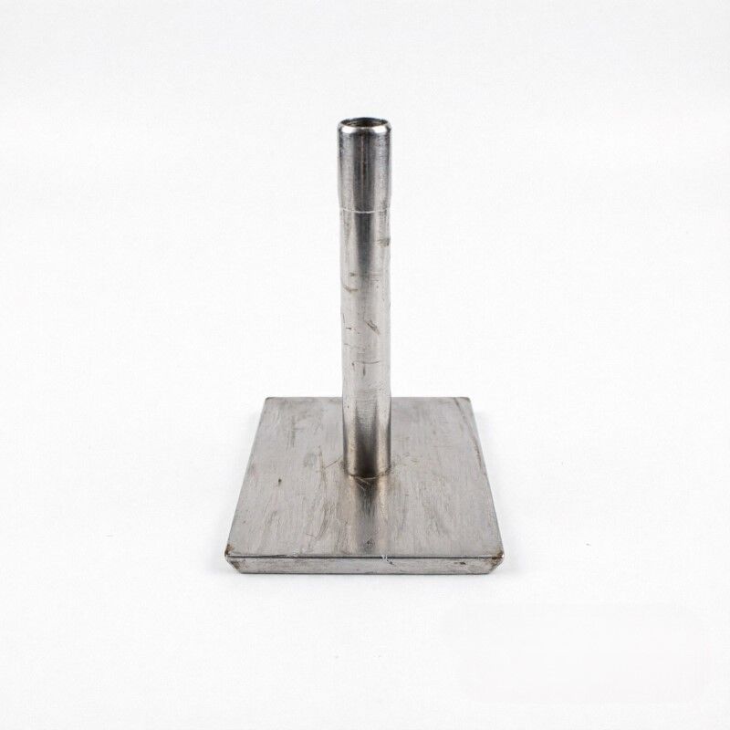 Piernas de tubo de metal de altura personalizada tornillo en la instalación Piernas de tubo de trabajo pesado ideal para aplicaciones comerciales